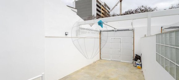 5 Schlafzimmer Haus in Portimao, Portugal, Nr. 199192 3