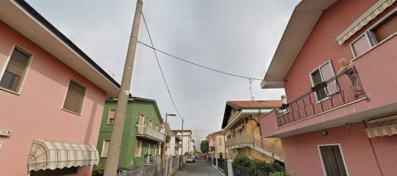 4 Schlafzimmer Haus in Novate Milanese, Italy, Nr. 360668 2