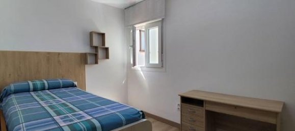 2 bedrooms Penthouse in Granada, Spain No. 186693 6