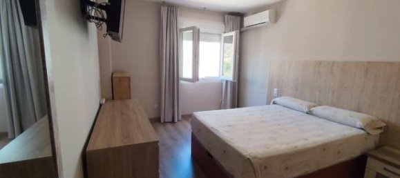 2 bedrooms Penthouse in Granada, Spain No. 186693 4