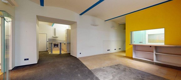 241m² Office in Mariahilf, Austria No. 89082 3