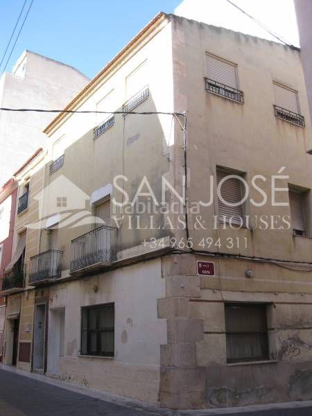 Casa de 4 dormitorios en Aspe, Spain No. 98042