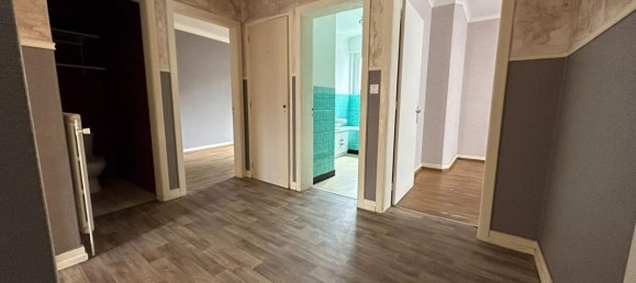 2 chambres Appartement à Saint-Dié-des-Vosges, France No. 71728 4