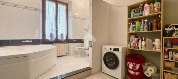 4 Schlafzimmer Wohnung in Pontassieve, Italy, Nr. 375175 13