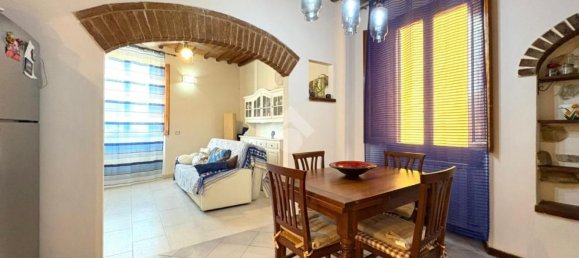 4 Schlafzimmer Wohnung in Pontassieve, Italy, Nr. 375175 3