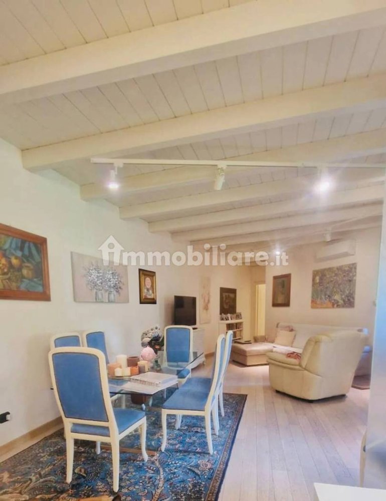 7 bedrooms Apartment in Massarosa, Italy No. 189556