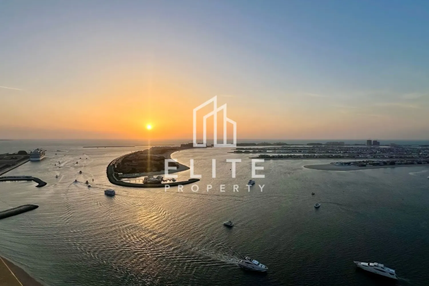 Studio à Dubai Harbour, UAE No. 113094