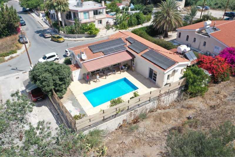 3 bedrooms Villa in Paphos, Cyprus No. 16653