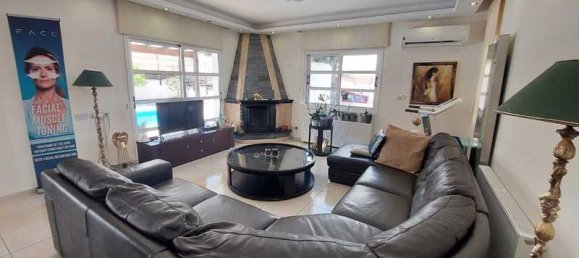 3 bedrooms Villa in Paphos, Cyprus No. 16653 9