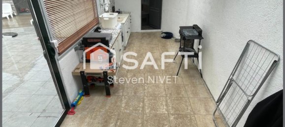 6 Schlafzimmer Stadthaus in Chateauroux, France, Nr. 63625 7