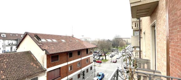 4غرفة شقة في Turin, Italy رقم 14881 37