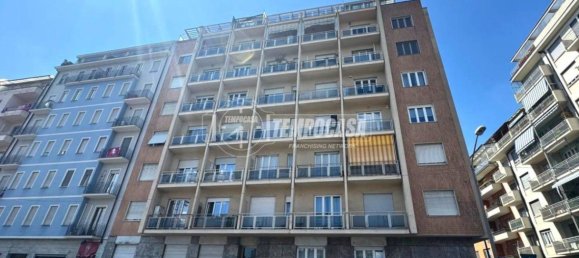 2 chambres Appartement à Turin, Italy No. 261849 17