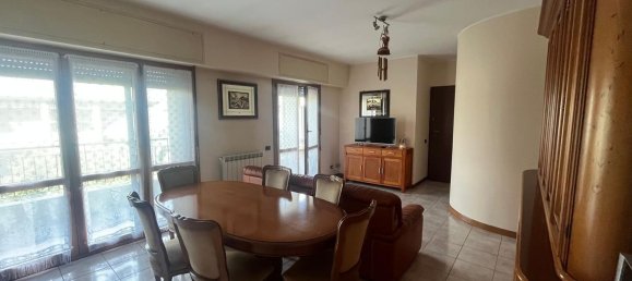 3 rooms Apartment in Mozzate, Italy No. 333691 4