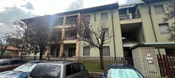 3 rooms Apartment in Mozzate, Italy No. 333691 22