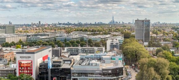 Studio in Brentford, United Kingdom No. 813 8