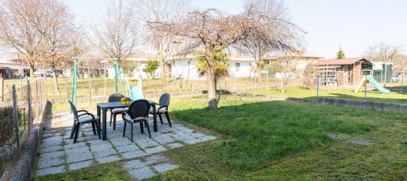 Casa de 6 habitaciónes en Udine, Italy No. 162261 7