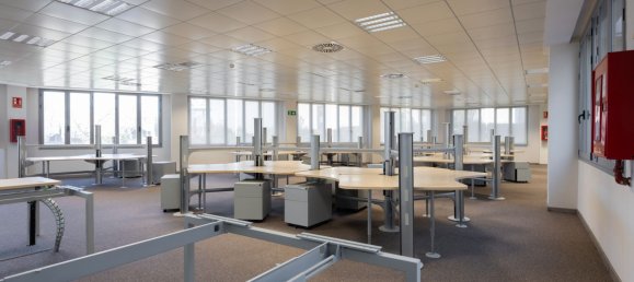 3089m² Building in Leganes, Spain No. 106041 44