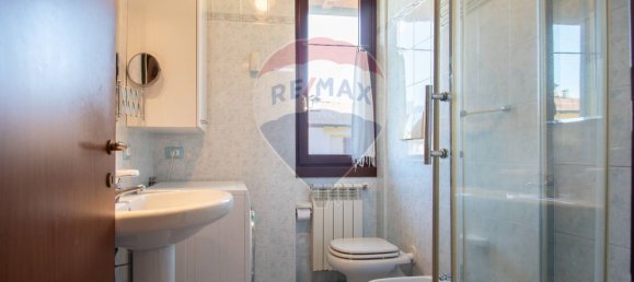 2 chambres Appartement à Iseo, Italy No. 270498 5