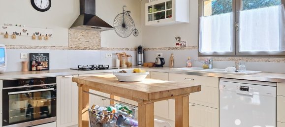 4 bedrooms House in Lamothe-Montravel, France No. 287606 12