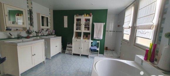 4 bedrooms House in Lamothe-Montravel, France No. 287606 4