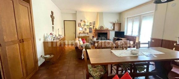 4 غرف نوم فيلا في Vergiate, Italy رقم 279151 45