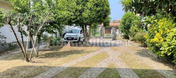 4 غرف نوم فيلا في Vergiate, Italy رقم 279151 20