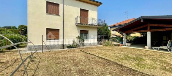 4 غرف نوم فيلا في Vergiate, Italy رقم 279151 2