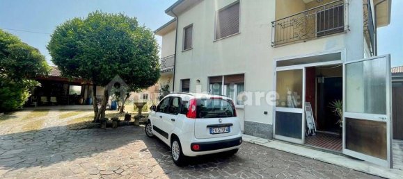 4 غرف نوم فيلا في Vergiate, Italy رقم 279151 11