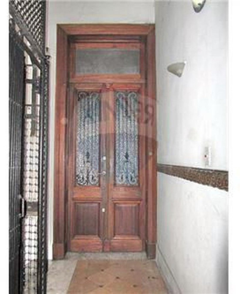 8 bedrooms Land in Buenos Aires, Argentina No. 116300