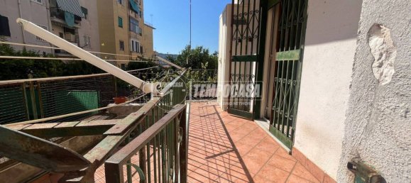 3 bedrooms Apartment in Naples, Italy No. 260064 10