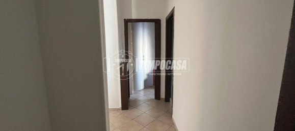 3 bedrooms Apartment in Naples, Italy No. 260064 16
