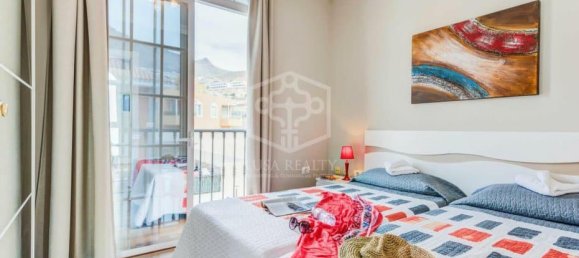 4 bedrooms Villa in Adeje, Spain No. 16401 13