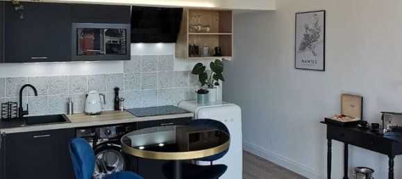 Studio in Nantes, France, Nr. 98933 3