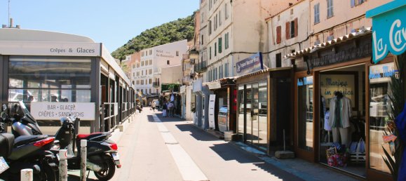 Apartamento de 1 dormitorio en Bonifacio, France No. 81680 9