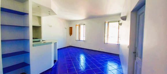 Apartamento de 1 dormitorio en Bonifacio, France No. 81680 2