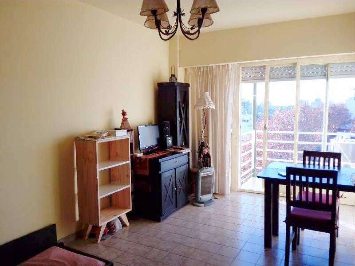 Estudio en Buenos Aires, Argentina No. 79129