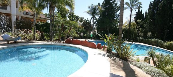 2 bedrooms Apartment in Marbella, Spain No. 135656 4