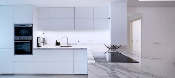 2 bedrooms Apartment in Marbella, Spain No. 135656 6