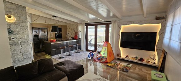 4 bedrooms Apartment in Chalkidiki, Greece No. 2787 8
