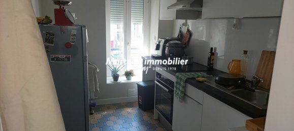 3 Schlafzimmer Gebäude in Le Mans, France, Nr. 278027 4