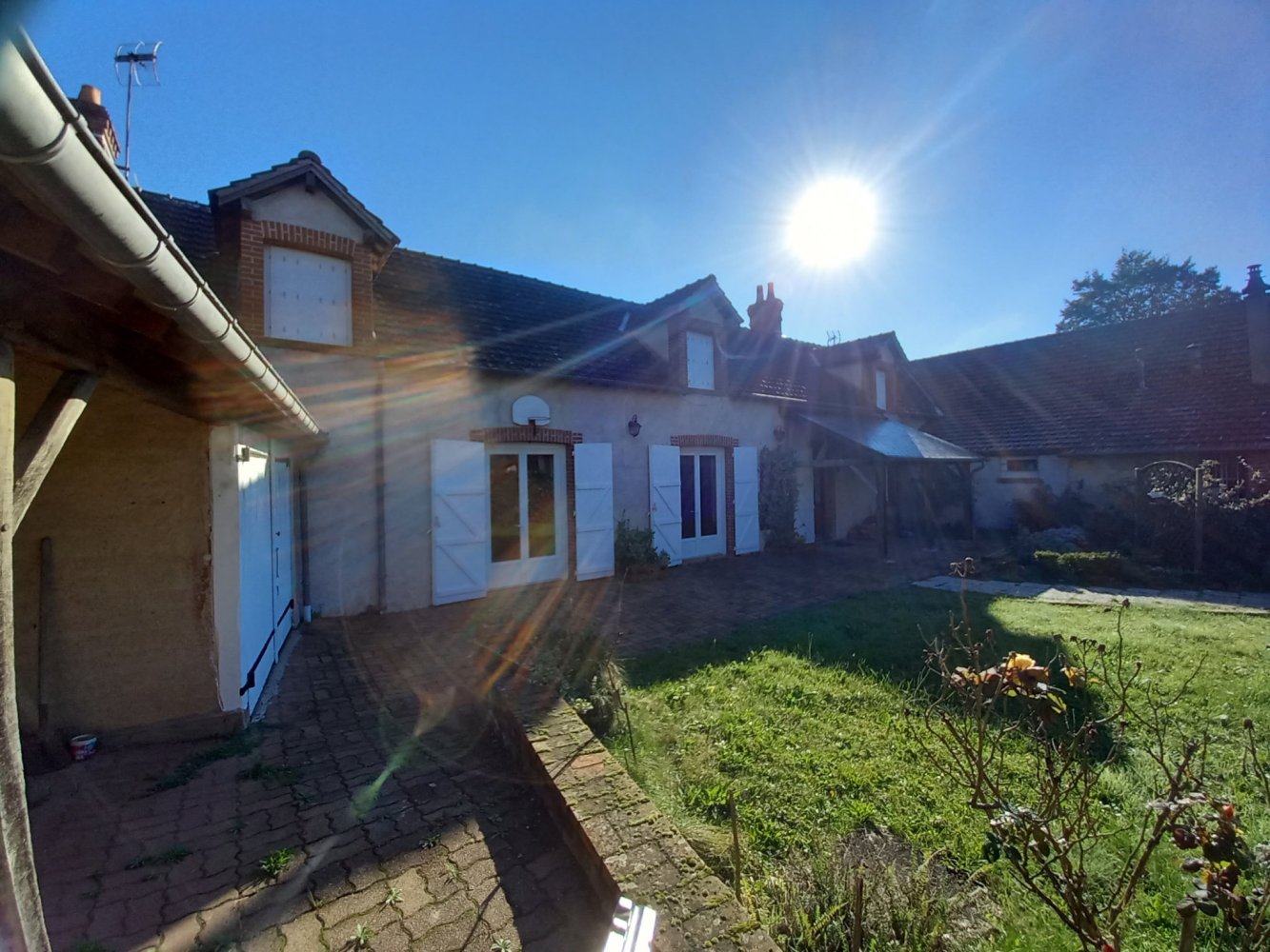 Дом с 5 спальнями в Ла Ферте-Сен-Сир, Франция № 220421