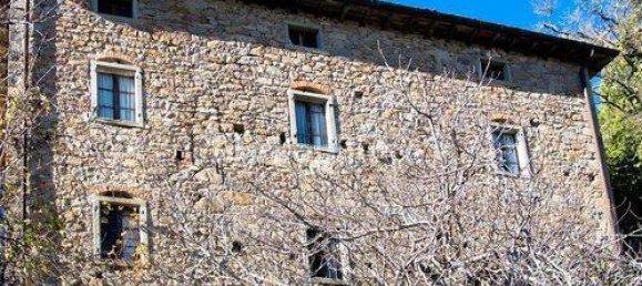 Дом с 15 спальнями в Кастель ди Казио, Италия № 120973 40