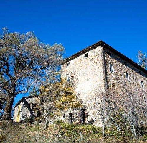 Дом с 15 спальнями в Кастель ди Казио, Италия № 120973