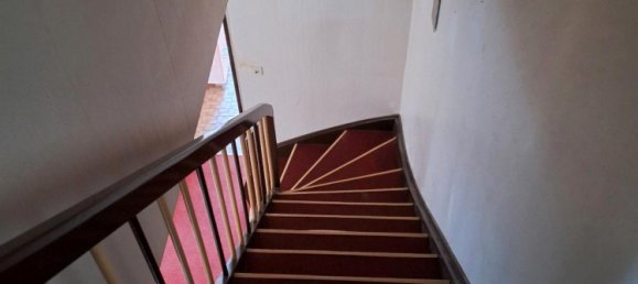 3 bedrooms Townhouse in Kassel, Germany No. 271654 7