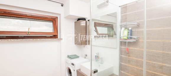 Apartamento de 2 habitaciónes en San Donato Milanese, Italy No. 136488 8