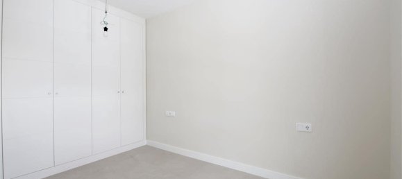 1 bedroom Penthouse in Estepona, Spain No. 178346 7