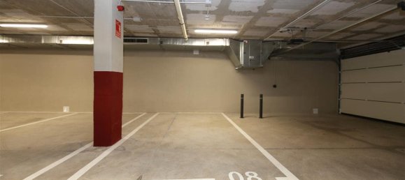 1 bedroom Penthouse in Estepona, Spain No. 178346 20