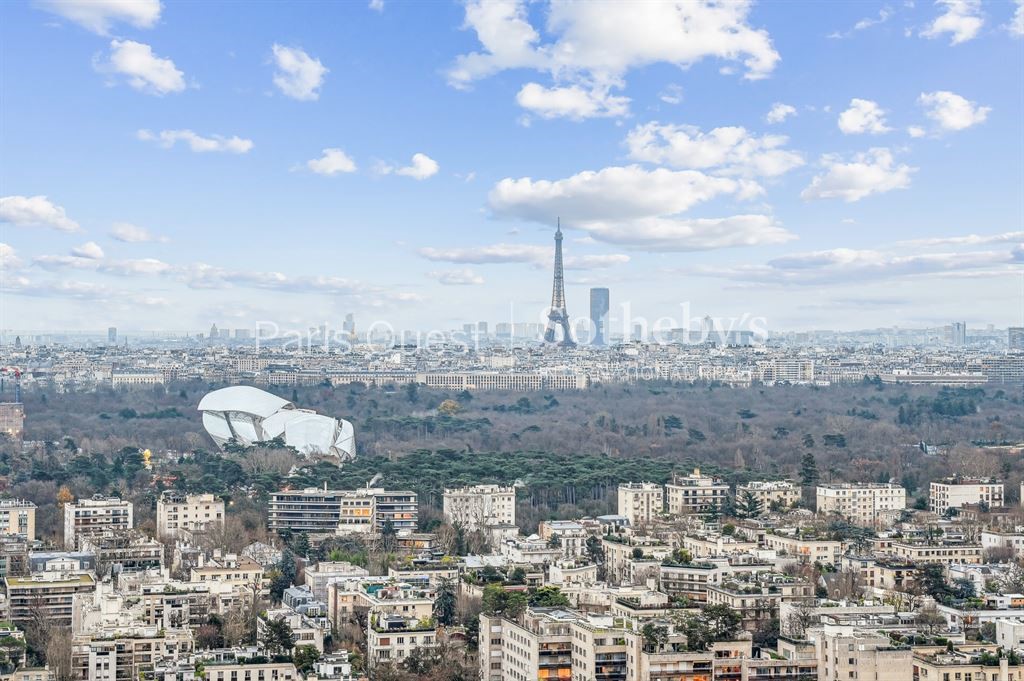 3 غرف نوم شقة في Puteaux, France رقم 348865