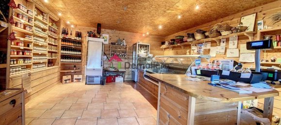 8 bedrooms House in Vosges, France No. 89333 12