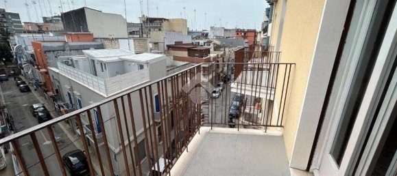 5 rooms Apartment in Barletta, Italy No. 151402 2